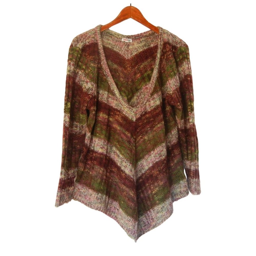 Bongo Plus V-neck tunic sweater  size 22-24